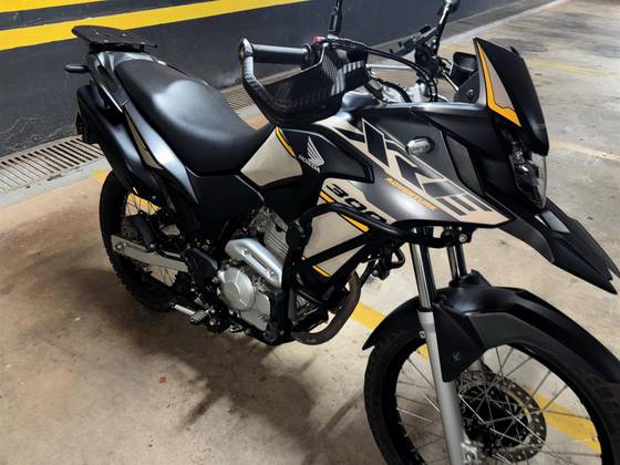 HONDA XRE 300 ADVENTURE HONDA XRE 300 ADVENTURE